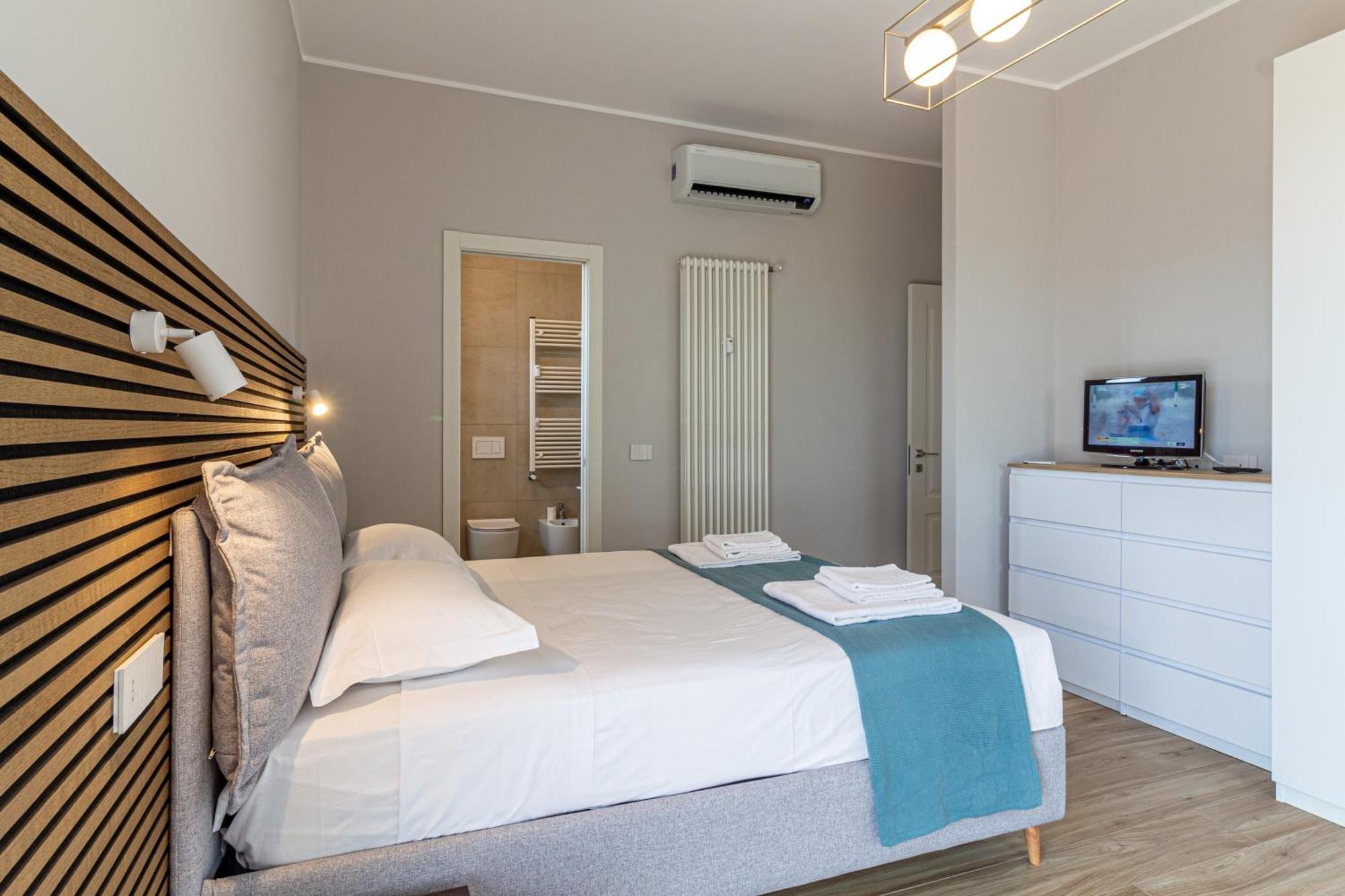Casa Di Ambra - 301 Stazione & Centro Apartment Monza Bagian luar foto